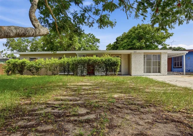 Photo 1 of Single family home for sale at 5312 Coventry Dr, Orlando, FL 32808 | MLS# O6438131 | Listing updated on 2026-09-02