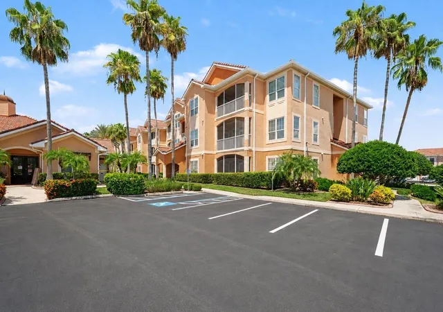 Photo 1 of Condo for sale at 5000 Culbreath Key Way #4-101, Tampa, FL 33611 | MLS# TB8544376 | Listing updated on 2026-09-02