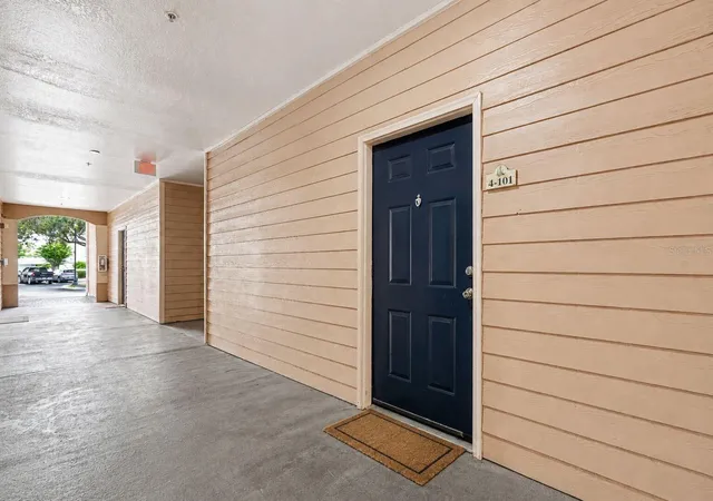 Photo 2 of Condo for sale at 5000 Culbreath Key Way #4-101, Tampa, FL 33611 | MLS# TB8544376 | Listing updated on 2026-09-02