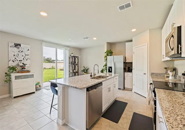 Photo 3 of Single family home for sale at 7117 Boggy Crk Pl, Parrish, FL 34219 | MLS# TB8544383 | Listing updated on 2026-09-02