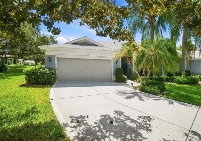 Photo 1 of Condo for sale at 1008 Otter Ml Way #18, Sun City Center, FL 33573 | MLS# TB8544385 | Listing updated on 2026-09-03
