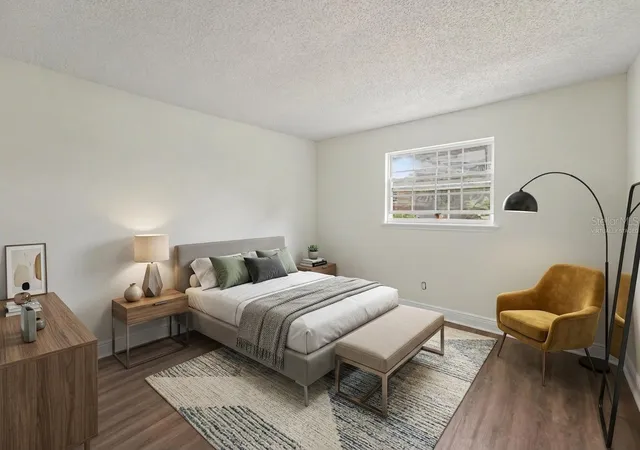 Listing Photo 4 - Condo for sale in building located at 200 Countryclub Dr, Largo, FL 33771 - Unit #1205