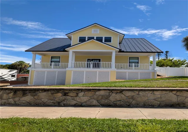 Photo 2 of Single family home for sale at 414 Jessamine Blvd, Daytona Beach, FL 32118 | MLS# V4951052 | Listing updated on 2026-10-08