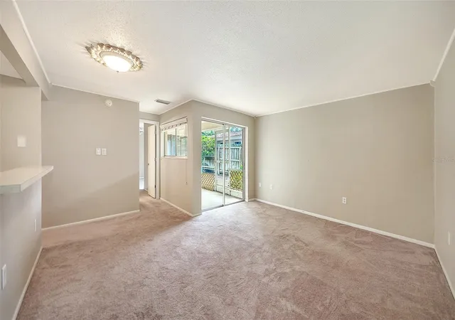 Listing Photo 5 - Condo for sale in building located at 2121 Wood St, Sarasota, FL 34237 - Unit #A103