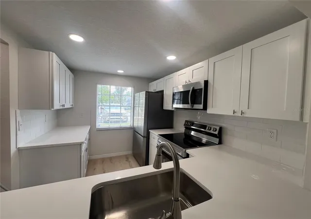Photo 3 of Condo for sale at 4223 Sheldon Pl #23, New Port Richey, FL 34652 | MLS# W7889097 | Listing updated on 2026-09-02