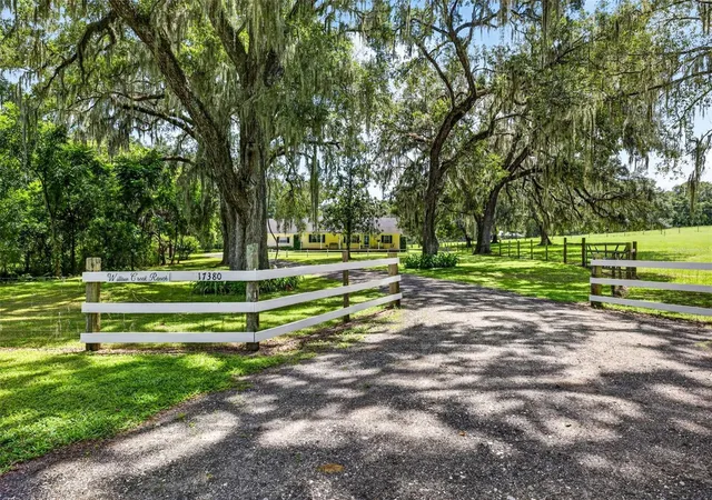Photo 2 of Sale Pending at 17380 Sweetwater Rd, Dade City, FL 33523 | MLS# TB8544451 | Listing updated on 2026-09-08