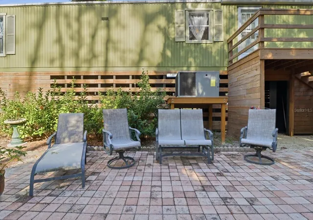 Photo 3 of Manufactured home for sale at 24 62nd Street, Yankeetown, FL 34498 | MLS# OM731477 | Listing updated on 2026-09-02