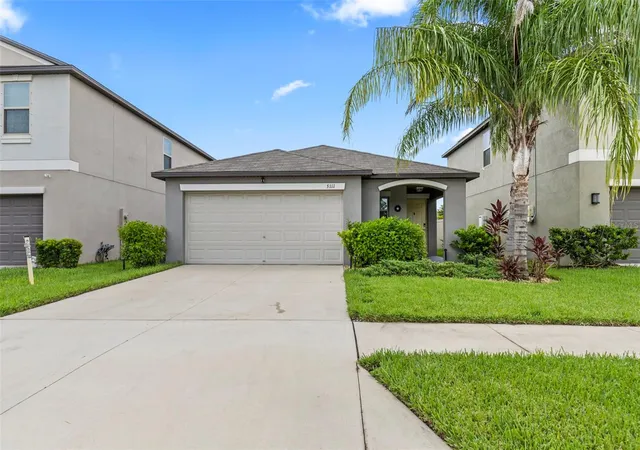 Photo 1 of Single family home for sale at 5111 Dandelion St, Apollo Beach, FL 33572 | MLS# TB8544519 | Listing updated on 2026-09-02