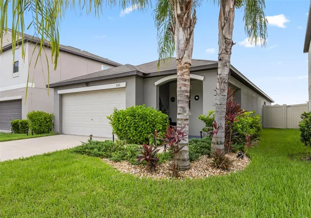 Photo 2 of Single family home for sale at 5111 Dandelion St, Apollo Beach, FL 33572 | MLS# TB8544519 | Listing updated on 2026-09-02