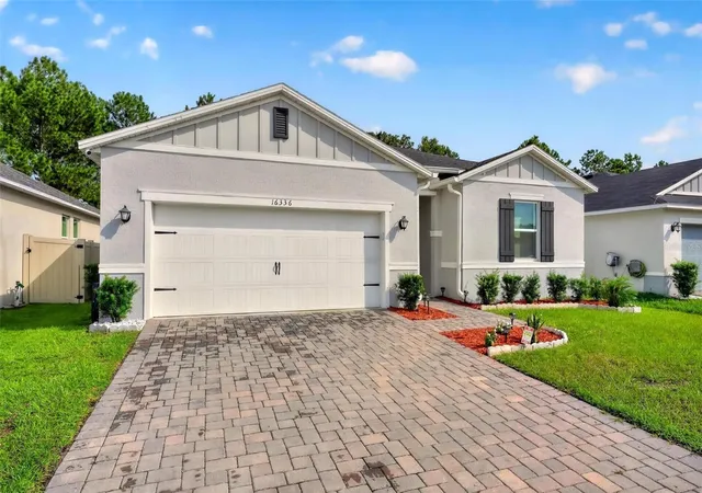 Photo 2 of Single family home for sale at 16336 Winding Preserve Cir, Clermont, FL 34714 | MLS# O6438265 | Listing updated on 2026-09-02