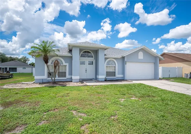 Photo 2 of Single family home for sale at 3326 Merlot Dr, Lakeland, FL 33811 | MLS# L4964737 | Listing updated on 2026-09-02