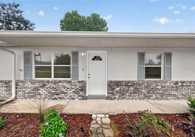 Single family home for sale at 3826 NE 5th Terrace, OCALA, FL 34479 | MLS# OM731503