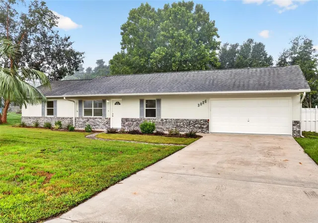 Photo 2 of Single family home for sale at 3826 Ne 5th Terrace, Ocala, FL 34479 | MLS# OM731503 | Listing updated on 2026-09-02