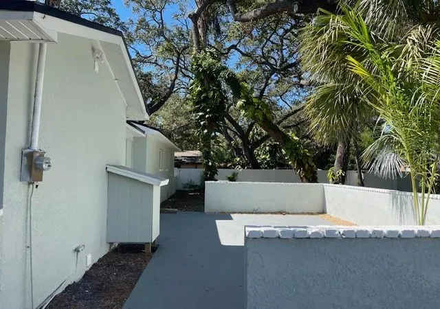 Photo 3 of Single family home for sale at 741 28th Avenue S, Saint Petersburg, FL 33705 | MLS# TB8544672 | Listing updated on 2026-09-02