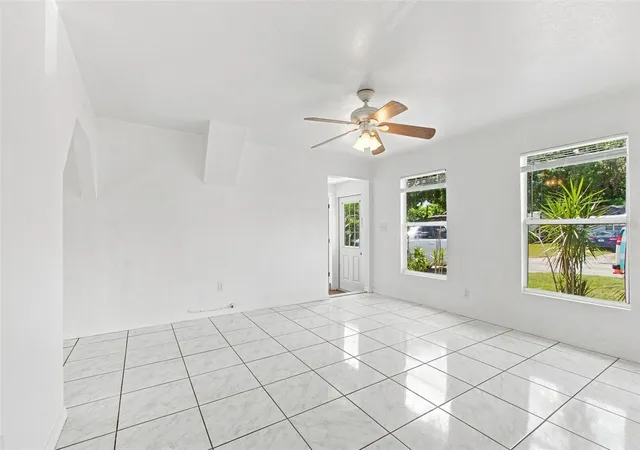 Photo 4 of Single family home for sale at 7101 15th Street N, Saint Petersburg, FL 33702 | MLS# TB8544681 | Listing updated on 2026-10-16