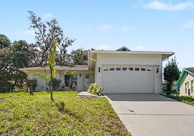 Photo 1 of Single family home for sale at 8521 Cedarview Ct, Port Richey, FL 34668 | MLS# TB8544689 | Listing updated on 2026-10-02