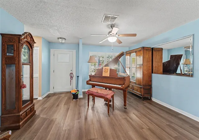 Photo 4 of Single family home for sale at 8521 Cedarview Ct, Port Richey, FL 34668 | MLS# TB8544689 | Listing updated on 2026-10-21
