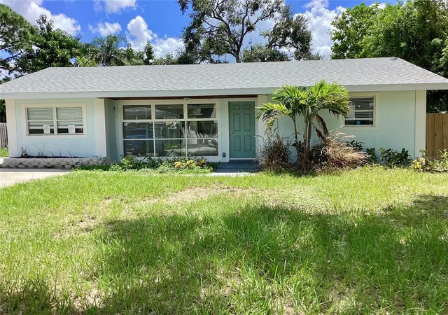 Photo 1 of Single family home for sale at 2370 Bahia Vista St, Sarasota, FL 34239 | MLS# A4704791 | Listing updated on 2026-09-02