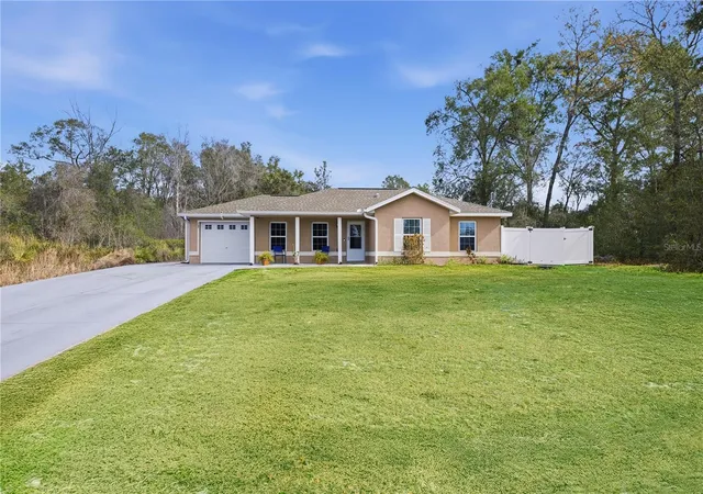 Photo 1 of Single family home for sale at 157 Spruce Rd, Ocala, FL 34472 | MLS# OM731509 | Listing updated on 2026-09-02