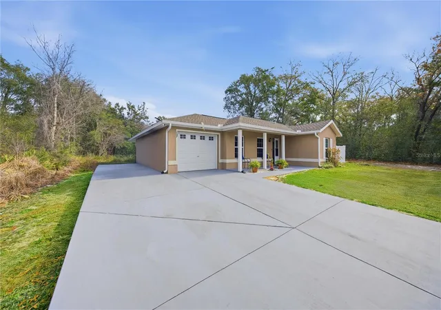 Photo 2 of Single family home for sale at 157 Spruce Rd, Ocala, FL 34472 | MLS# OM731509 | Listing updated on 2026-09-02