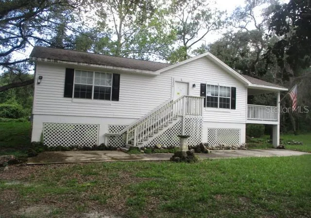 Photo 4 of Single family home for sale at 35236 Reynolds St, Dade City, FL 33523 | MLS# TB8544708 | Listing updated on 2026-10-20