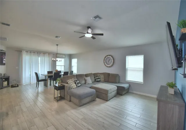 Photo 3 of Single family home for sale at 2817 Woodacre Dr, Haines City, FL 33844 | MLS# L4964751 | Listing updated on 2026-09-05