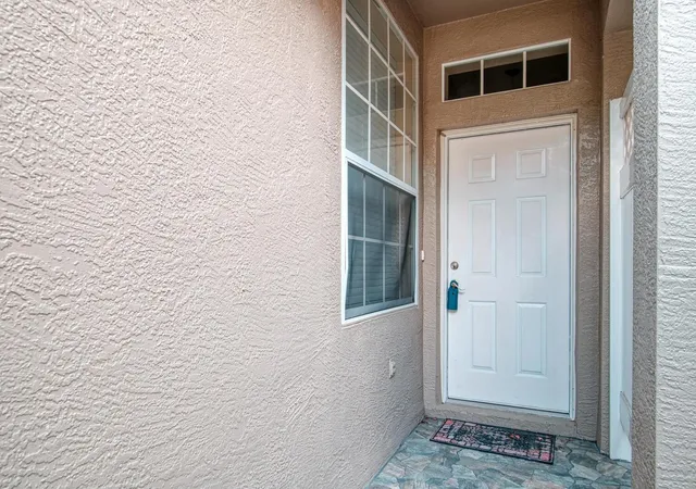 Photo 3 of Townhouse for sale at 11092 Windsor Pl Cir, Tampa, FL 33626 | MLS# TB8544756 | Listing updated on 2026-09-02