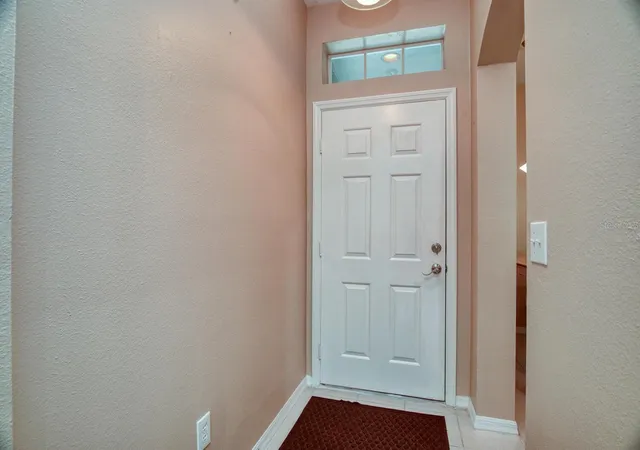Photo 4 of Townhouse for sale at 11092 Windsor Pl Cir, Tampa, FL 33626 | MLS# TB8544756 | Listing updated on 2026-09-02