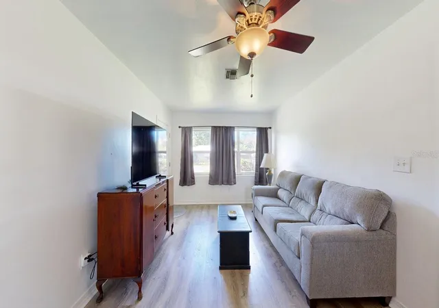 Photo 3 of Single family home for sale at 1508 Roselle Ave, Palatka, FL 32177 | MLS# TB8544760 | Listing updated on 2026-09-02