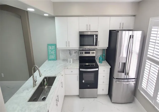 Photo 3 of Townhouse for sale at 3531 Forest Branch Dr #D, Port Orange, FL 32129 | MLS# O6438422 | Listing updated on 2026-09-22