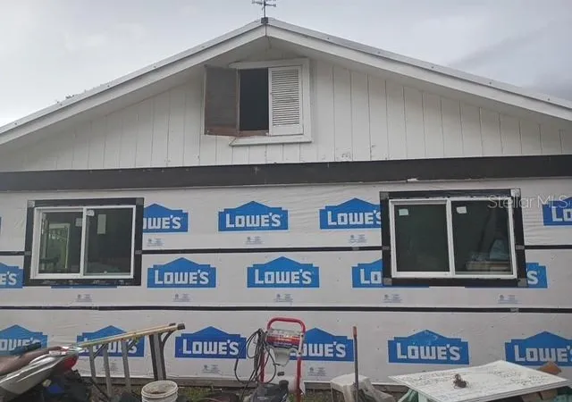 Photo 1 of Manufactured home for sale at 301 Farmer Brown Rd, Lakeland, FL 33801 | MLS# P4939758 | Listing updated on 2026-09-02