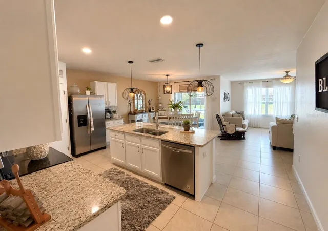 Photo 3 of Single family home for sale at 696 Tortugas St, Haines City, FL 33844 | MLS# S5156792 | Listing updated on 2026-09-03