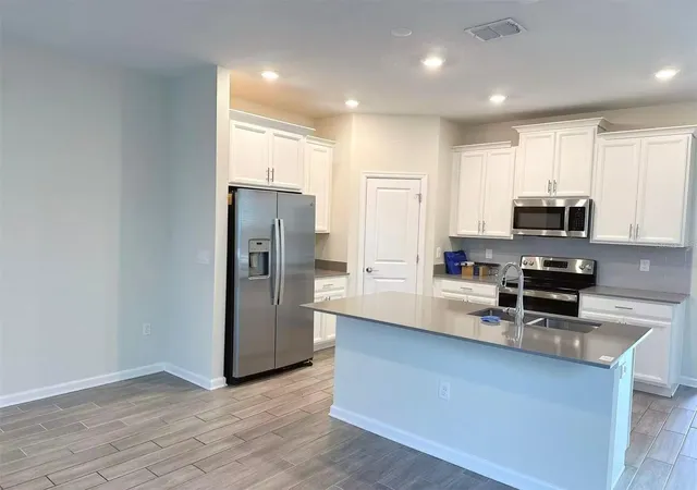 Photo 3 of Sale Pending at 1374 Viscaya Cvs Blvd, Winter Garden, FL 34787 | MLS# O6438465 | Listing updated on 2026-10-22