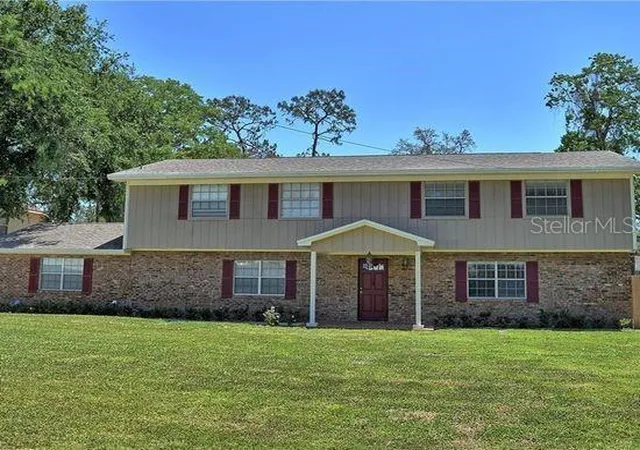 Photo 1 of Multi family home for sale at 108 Shore Dr, Longwood, FL 32779 | MLS# O6438471 | Listing updated on 2026-10-01
