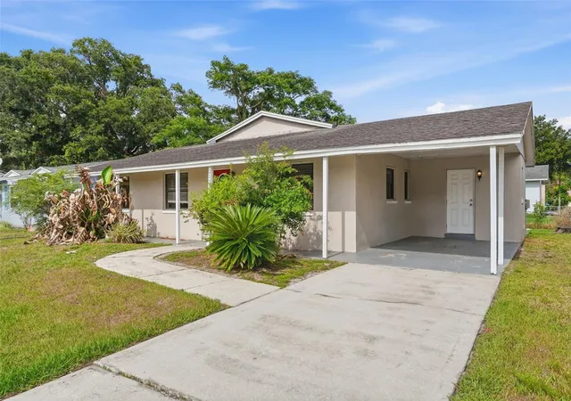 Photo 2 of Single family home for sale at 2131 Messina Ave, Orlando, FL 32811 | MLS# O6438489 | Listing updated on 2026-09-03