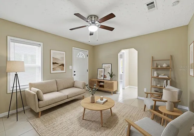 Photo 4 of Single family home for sale at 4209 N Downing Ave, Tampa, FL 33603 | MLS# O6438490 | Listing updated on 2026-10-20