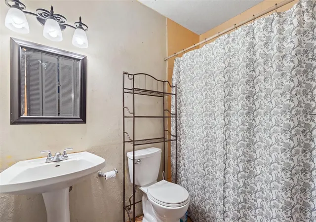 Photo 4 of Single family home for sale at Am40 Rio Mameyes, Bayamon, PR 00961 | MLS# PR9123893 | Listing updated on 2026-09-03