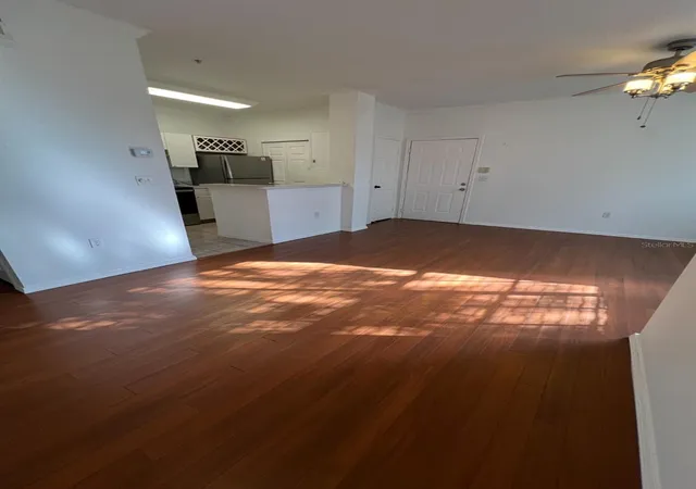 Photo 4 of Condo for sale at 2674 Robert Trent Jones Dr #334, Orlando, FL 32835 | MLS# O6438558 | Listing updated on 2026-09-03