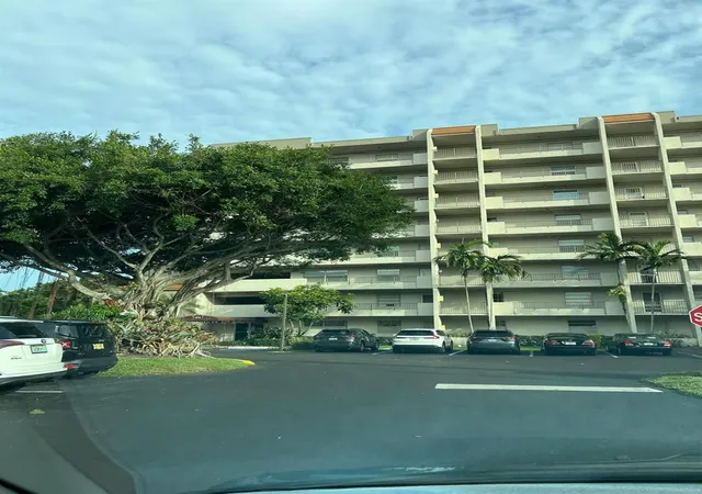 Photo 1 of Condo for sale at 3910 Inverrary Blvd #B301, Lauderhill, FL 33319 | MLS# O6438566 | Listing updated on 2026-09-04