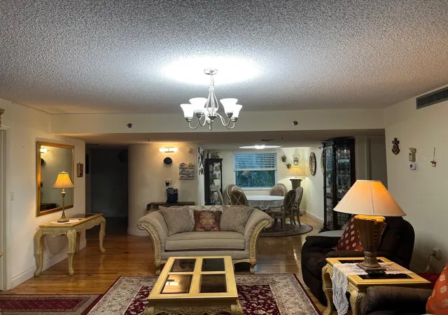 Photo 2 of Condo for sale at 3910 Inverrary Blvd #B301, Lauderhill, FL 33319 | MLS# O6438566 | Listing updated on 2026-09-04