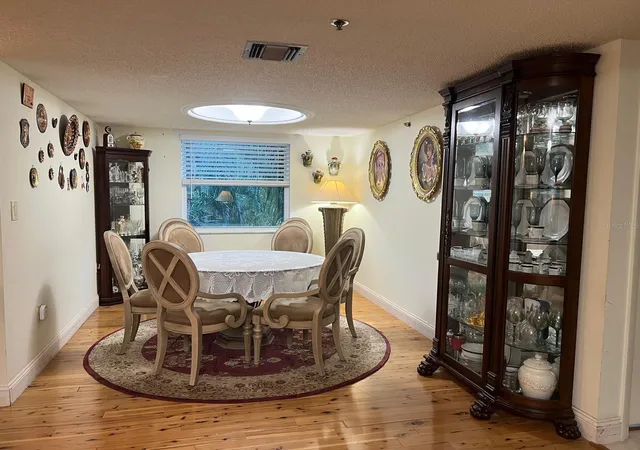 Photo 3 of Condo for sale at 3910 Inverrary Blvd #B301, Lauderhill, FL 33319 | MLS# O6438566 | Listing updated on 2026-09-04