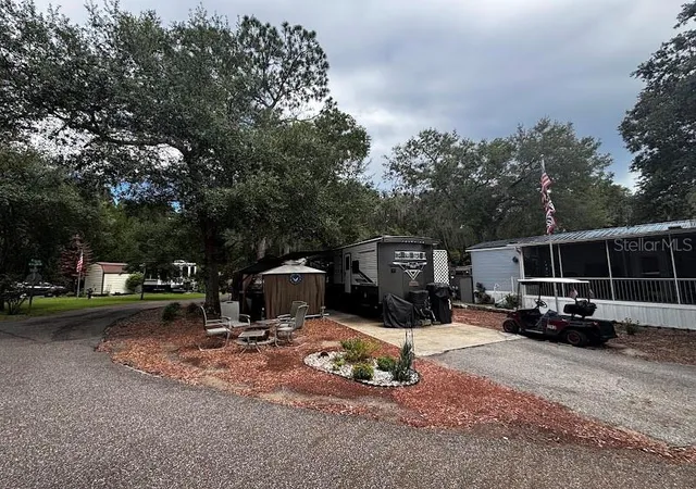 Photo 1 of Land for sale at 14105 253rd Avenue Rd Ne #392, Fort Mc Coy, FL 32134 | MLS# OM731562 | Listing updated on 2026-09-03