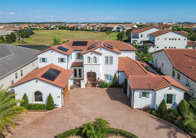 Photo 2 of Single family home for sale at 15680 Panther Lake Dr, Winter Garden, FL 34787 | MLS# O6438584 | Listing updated on 2026-09-03