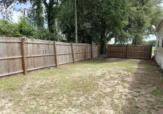 Photo 19 of Manufactured home for sale at 230 E Rodgers Blvd, CHIEFLAND, FL 32626 | MLS# GC543200 | Listing updated on 2026-09-29