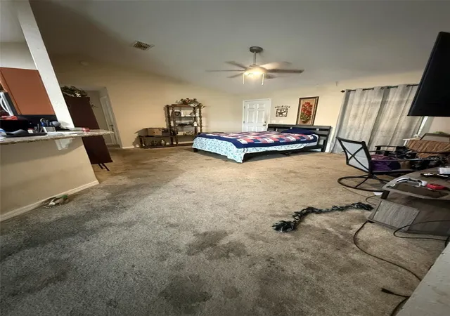Photo 2 of Single family home for sale at 36 Walnut Dr, Ocala, FL 34480 | MLS# OM731570 | Listing updated on 2026-09-03