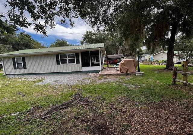 Photo 4 of Single family home for sale at 14076 NE 250th Circle #38, Fort Mc Coy, FL 32134 | MLS# OM731573 | Listing updated on 2026-09-04
