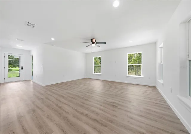 Photo 2 of Single family home for sale at 9870 SW 121st Terrace, Dunnellon, FL 34432 | MLS# OM731584 | Listing updated on 2026-09-09