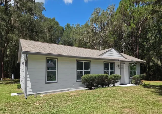 Photo 2 of Single family home for sale at 10962 Sw 112th Avenue, Dunnellon, FL 34432 | MLS# OM731586 | Listing updated on 2026-09-03