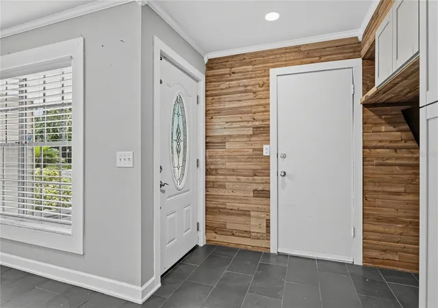 Photo 3 of Single Family Residence at 312 Hormigas St, Ocoee, FL 34761 | MLS# TB8545035 |  | Sold on 2026-09-22