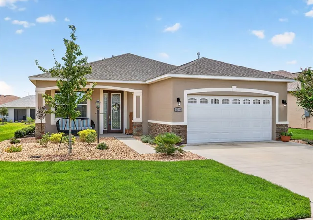 Photo 1 of Single family home for sale at 8760 Sw 79th Loop, Ocala, FL 34481 | MLS# OM731602 | Listing updated on 2026-09-04